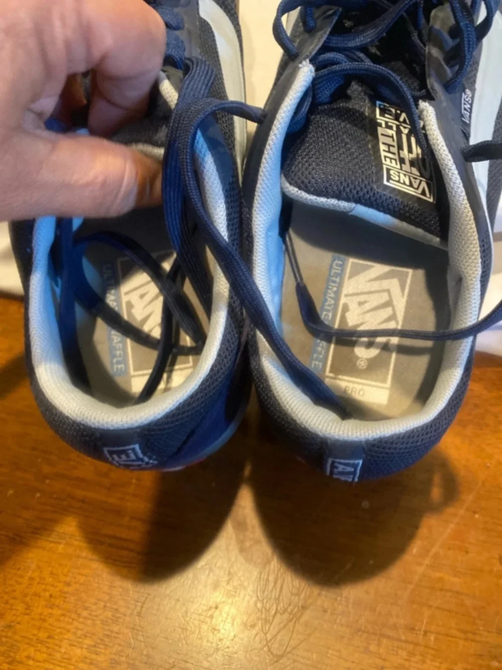 Vans Men's Navy Sneakers with White Side Stripe
